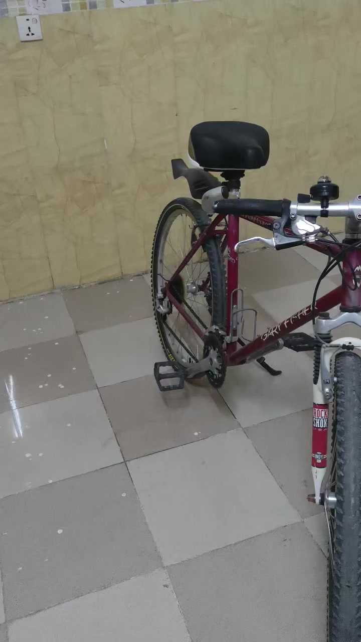 للبيع ..
قياس 27 ...


**إذا كنت صاحب هذا الإعلان وتريد حذفه لأي سبب، رجاءا أرسل رسالة إلى الدعم الفني**