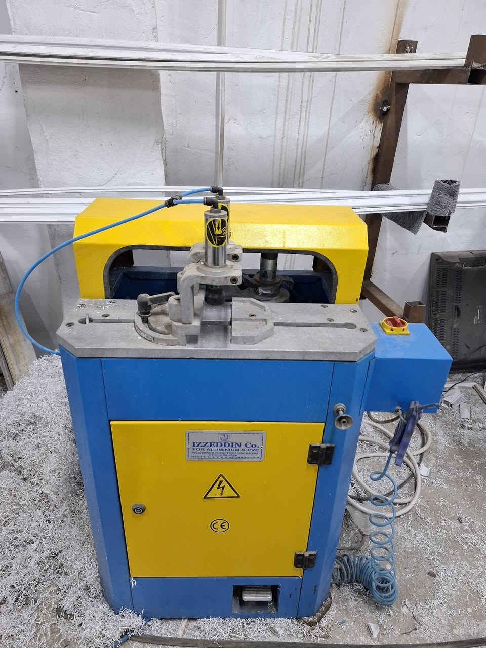 سلام علیکم للبیع   بۆ فرۆشتن
تاخم pvc شریکە عزەدین
سنگل بیلاد 45 وەرەقە
واتسئاپ ***********
