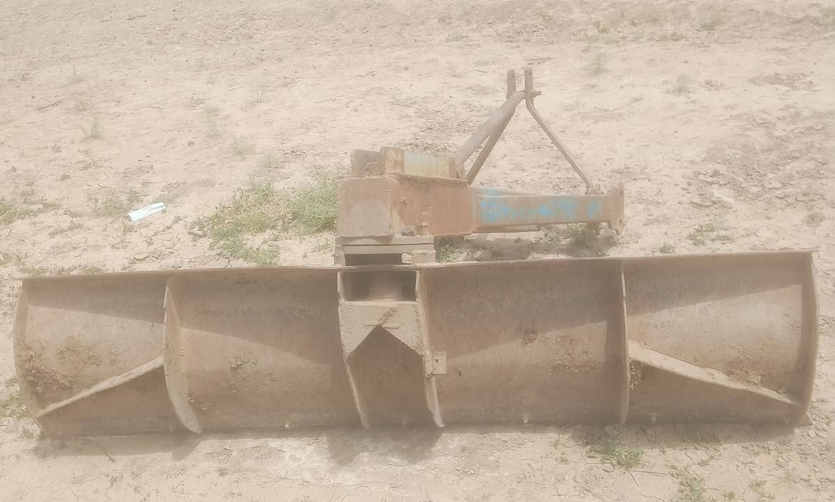 لبيع سجينة مكان ديالى ناحية كنعان السعر 600 الاتصال على الرقم ***********
