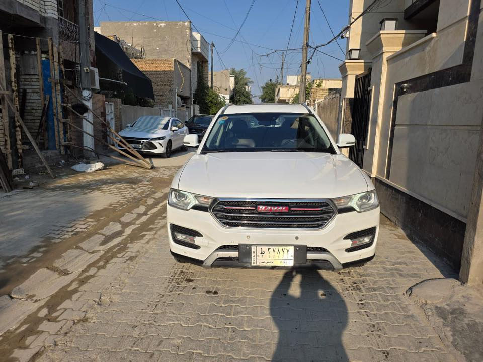 هافال 2018 H7 فول فول مواصفات واحد على واحد 
تحكم فول ستيرن
كشنات جلد
كشنات كهرباء وتدفئة
دبل بانوراما
دخول ذكي بدون بصمه
ترحيب شعار هافال
مري شفط 
كامرات من الكل الجوانب
حساسات اماميه وخلفيه ورادارت
محرك 2000 تيربو
هواي مواصفات بعد ممذكورة
اللون ابيض 
السيارة 7 راكب 
السيارة نضيفة جداً 
ماشية 95 الف
 
السعر 120$ مكاني الكاظمية
الرقم للتواصل *********** للعلم السياره واحد ع واحد مواصفات اعلى فئة
