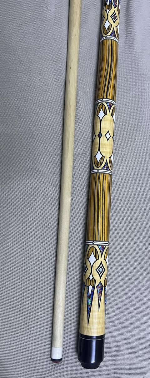 السلام عليكم اخوان 👋🏻كيوب   بهذا الشكل ✅السعر :- 35  اول تم 😉 دز رصيد وينقطع من حسابك


**إذا كنت صاحب هذا الإعلان وتريد حذفه لأي سبب، رجاءا أرسل رسالة إلى الدعم الفني**