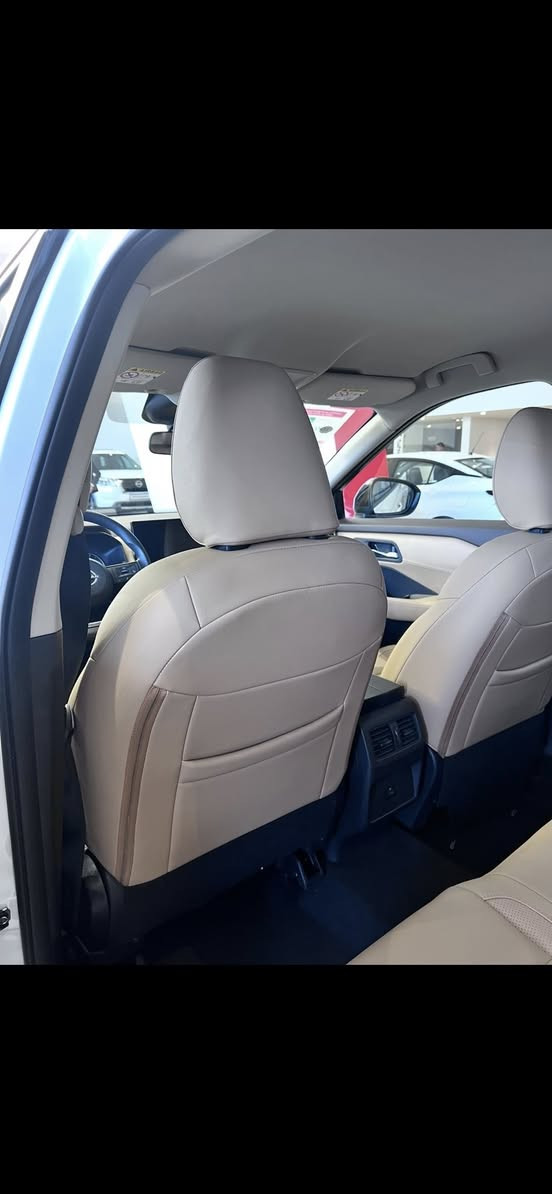 نيسان اكستريل زيرو (صفر كيلو متر) وكالة موديل ٢٠٢٥ فئه
محرك ٢.٥٠٠ تنفس طبيعي
٢ ويل مع انظمة قيادة متعددة
اوتو هولد وهاند بريك كهربائي بصمة
ويل حجم ١٧
شاشة امامية تدعم نظام ابل كار بلي و اندرويد اوتو
حساسات خلفية مع كامرات ٣٦٠ درجة
تحديد مسار و مانع تصادم
قطعتين تبريد 
مصابيح امامية LED مع اضواء نهارية LED
مصابيح الضباب الامامي و الخلفي LED
مع ضمان الوكالة ٣ سنوات او ١٠٠ الف كيلومتر  
للاستجابة السريعة و معلومات اكثر يرجى التواصل واتساب

*********** 
نور مؤيد
