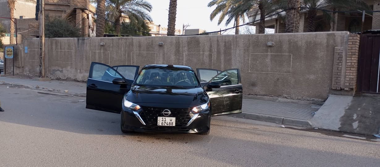 نيسان سنتره موديل 2024sv حادثها جاملغ وربع البنيد بدون دواخل ماشيه21 والباقي كفاله عامه السياره كامله من كل النواحي 
السعر 155 وبيها مجال
***********
