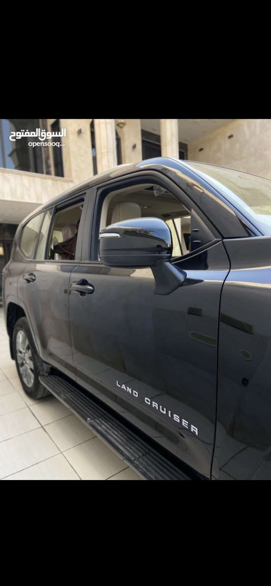 لاندكروز 2025 للبيع 
لون  اسود
ساز اصليه 
 رقم بغداد 
مغلفه PPF كامل  
ماشيه 8000 
السياره gxr 
السعر  ٧١٠٠٠ 
للاستفسار اكثر 
***********
