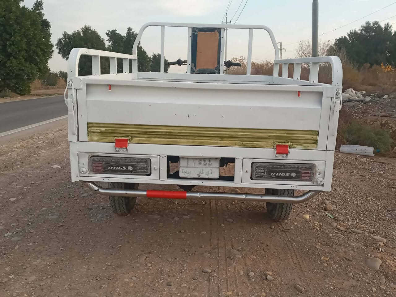 سلام عليكم ستوته للبيع موديل 14جاهزه ورقم وسنويه ستوته تخبل مكاني رفاعي للستفسار علا  رقم ***********
