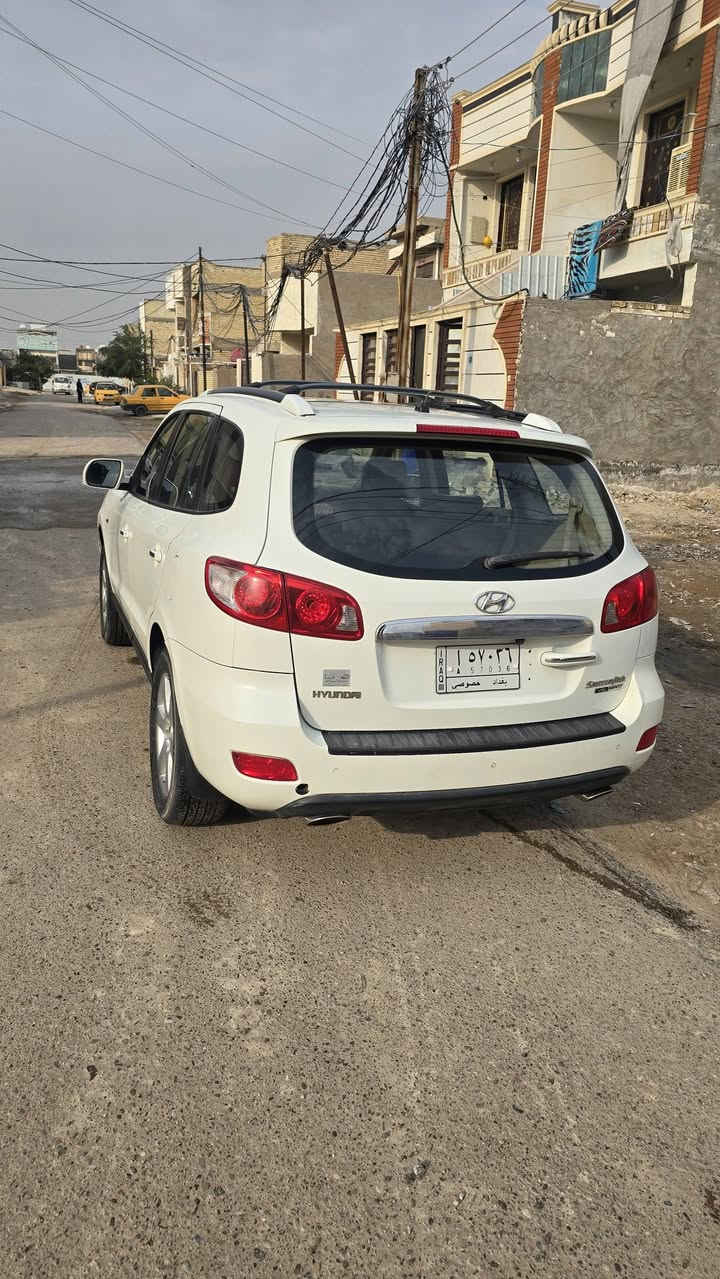 سلام عليكم سنتافيا 2008 خليجي 6سلندر محرك 2700 7راكب 3قطع تبريد مري شفط تحكم استيرن كشنات كهرباء فتحة سقف بيها قطعتين تبديل المكان بغداد السعر 135$ بيها مجال الرقم ***********
