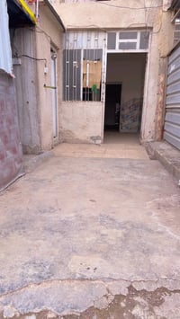 دار للايجار • الشعب شارع عدن • ٤ غرف