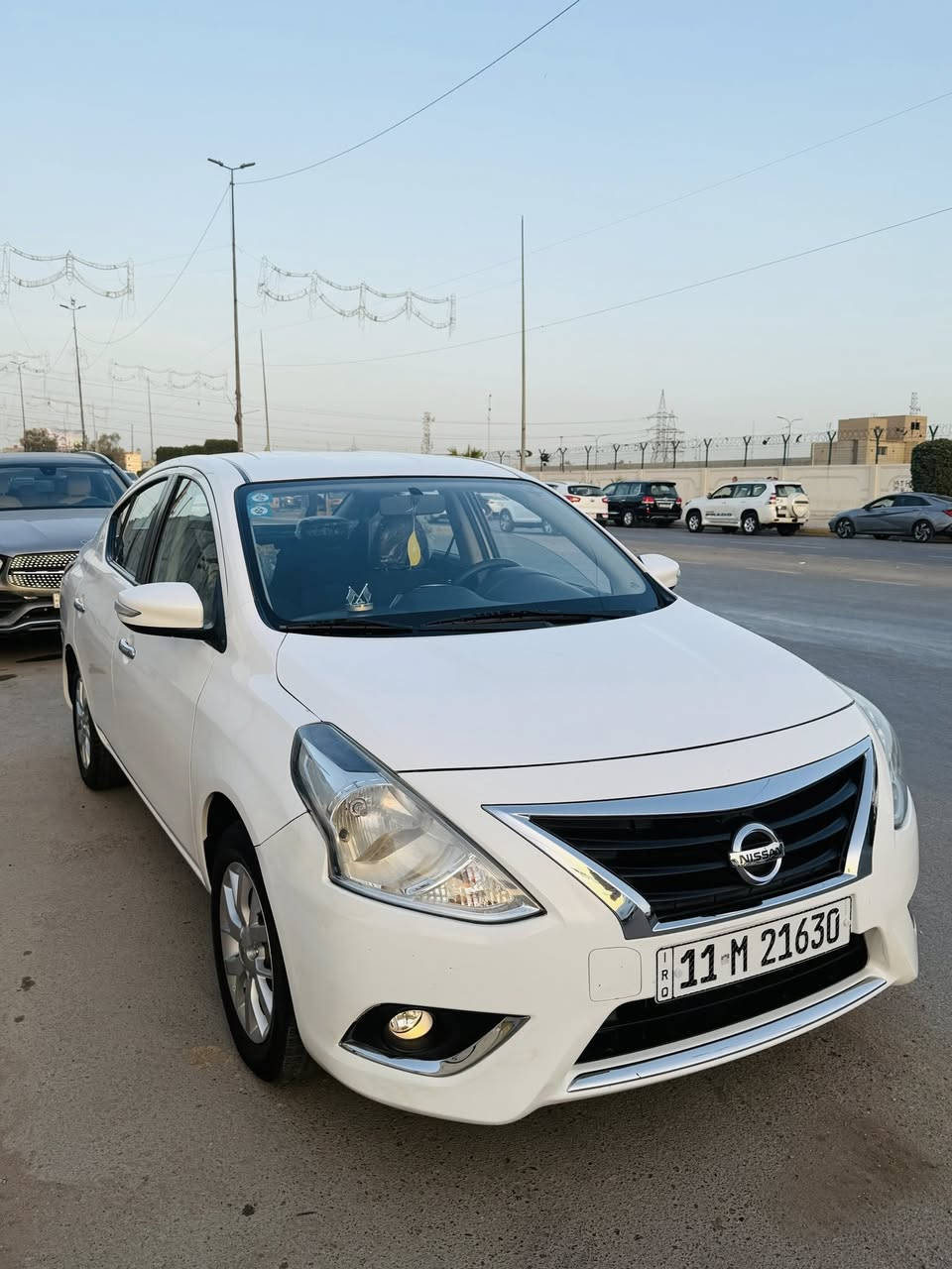نيسان سني 2023 مصري فول موصفات
السعر 126 وبيه مجال للشراي
بصمه ويل كب كيجات كيلو متر
اشاره بلمري يدات نيكل سياره 
مكفوله كفاله عامه كلشي مابيه
بسمي تحويل ثاني يوم رقم بغداد
ماشيه 60.       *********** 
عنواني بغداد المشتل او شارع فلسطين
