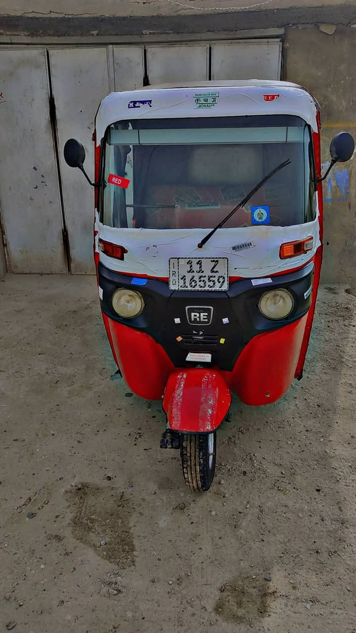 سلام عليكم تكتك للبيع  رقم وسنويه بأسمي موديل 17مكينه مكفوله من النضوح والتبخير اكسل خير من الله تخم تاير السعر 4 ونص وبيها مجال
استفسار اتصال ع رقم وبي واتساب  ***********
