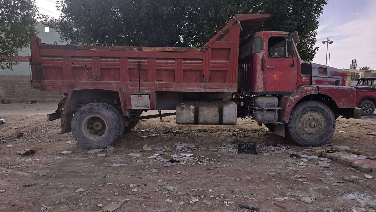 سيارات عدد 2  للبيع  فالفو رقم قادسية صدامي محرك بيه بخار كير واكسل مكفول
والثانية شوفرليت  رقم بصرة اللماني سنويه لل27  مكينه وكير مال كيه 2700  مكفولات  

سعر السيارة الوحده 4 مليون وبيهن مجال بسيط 
مكان السيارات كربلاء 
للأستفسار الاتصال على الرقم ***********
