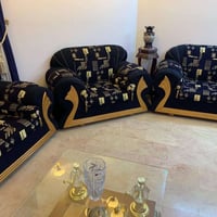 كنب ٩ مقاعد • نضيف • شهداء البياع