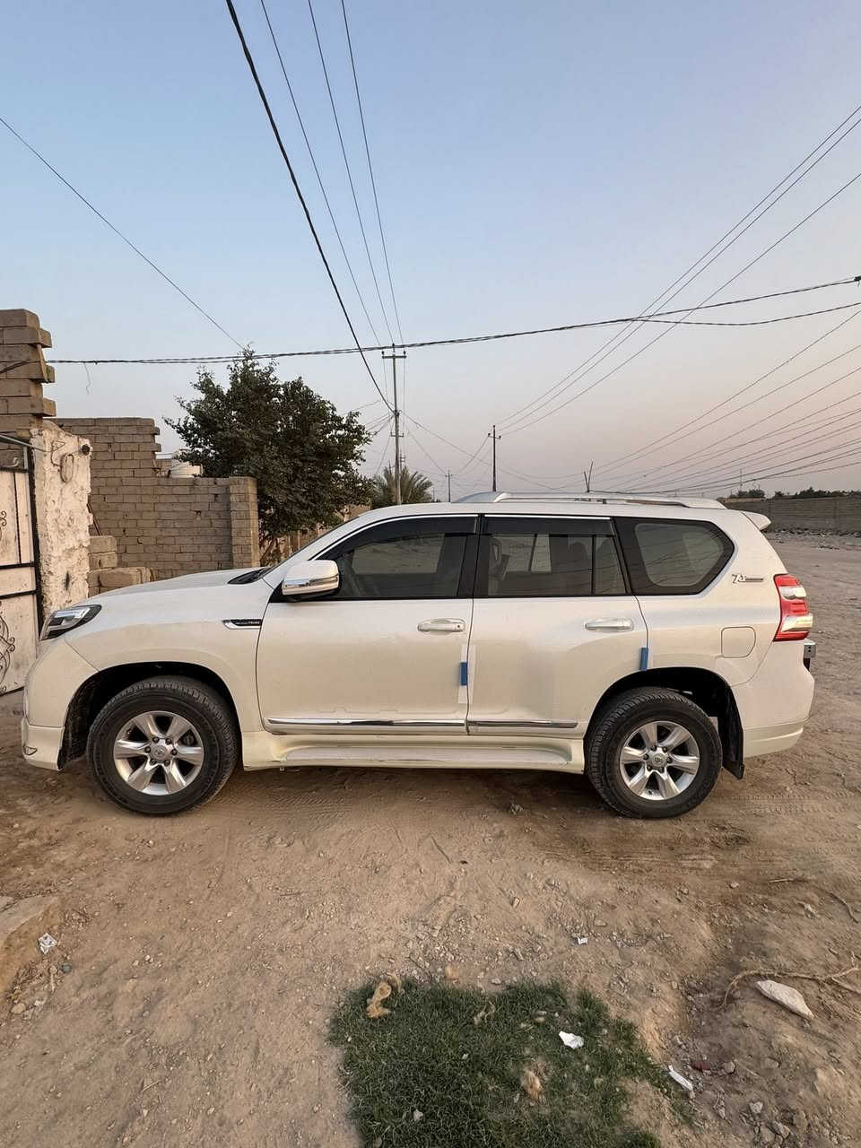 السلام عليكم بردو 2010 محدث دعاميات ولايت 17 مكفوله 4سلندر رقم بغداد حداديه مكينه كير شرط تبريد 3 قطع ثلج 7 راكب سبير تعليك 
السعر 230 بيه مجال 
 واتساب ***********
