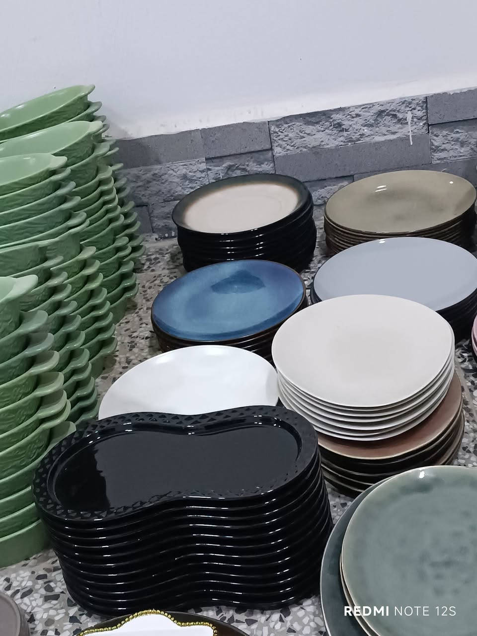 فتح جديد فرفوري ملون 
بعد اكو هواي شغلات مامصوريهن 
البضاعه كامله معروضه بالمحل 
عنوان صلاح الدين قضاء الدور حي المعهد مقابل جامع الصحابة مجاور معرض الريان 
متوفر توصيل


**إذا كنت صاحب هذا الإعلان وتريد حذفه لأي سبب، رجاءا أرسل رسالة إلى الدعم الفني**