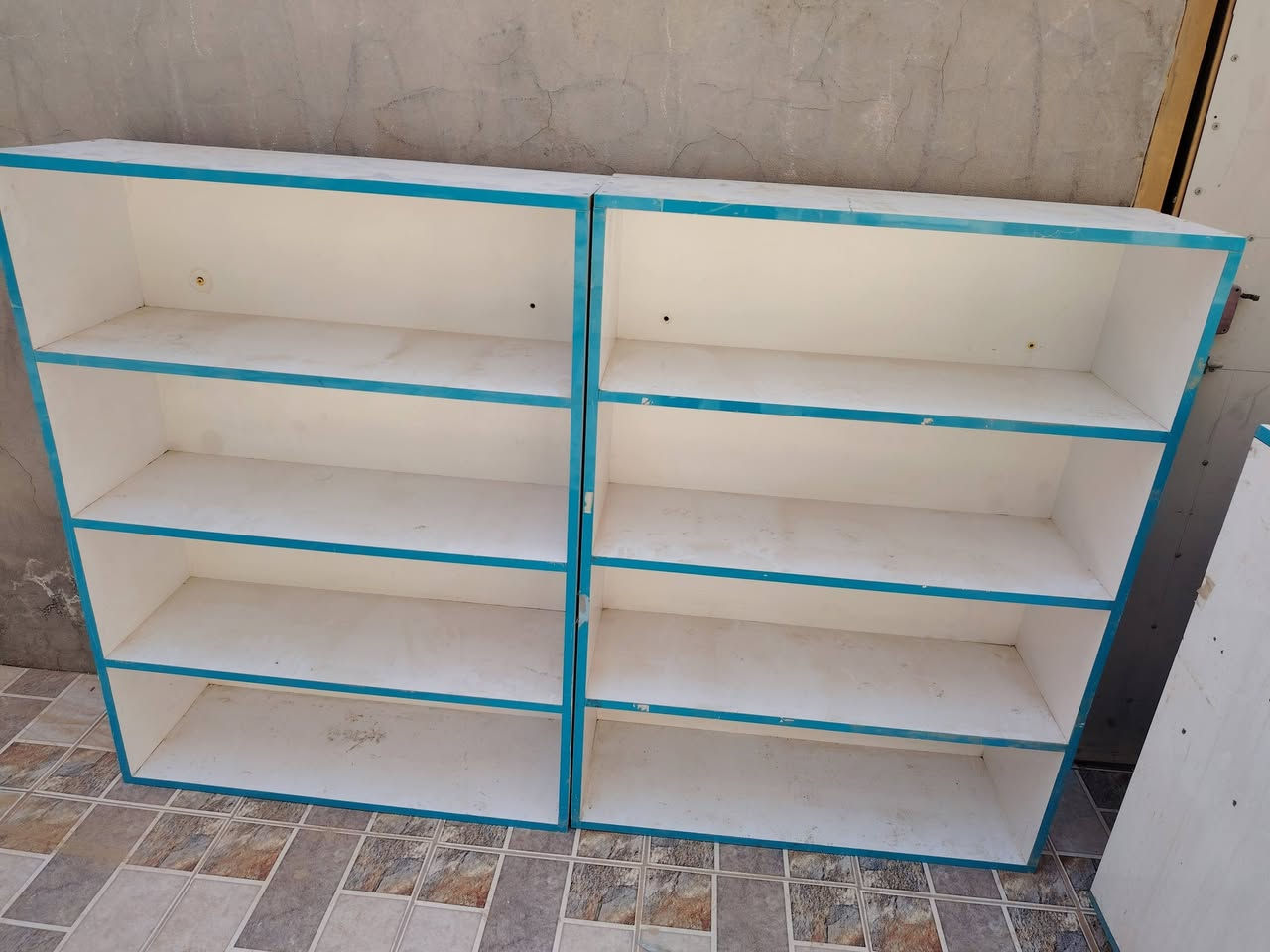 أغراض محل مرطبات وحلويات وكيك للبيع مكاني ديوانية شامية شارع الحرية للاستفسار ***********
