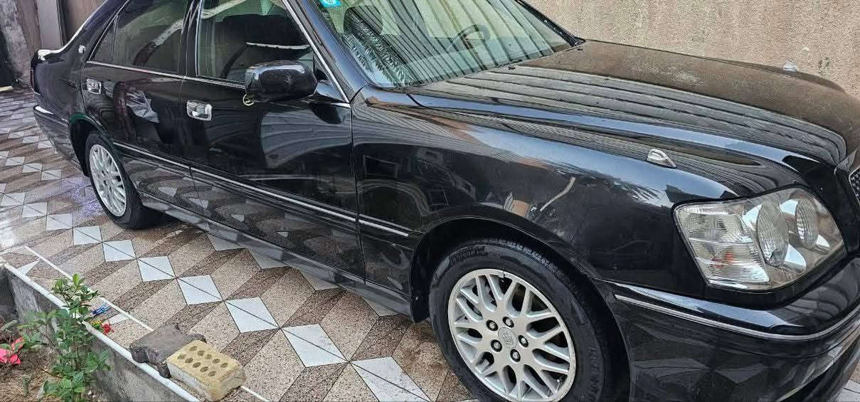 للبيع
دخول جديد رقم دولي
سيارة جديدة
ديفور الصغير
كصة قمارة
١٣٧ بيها مجال
مكانها كربلاء
***********
