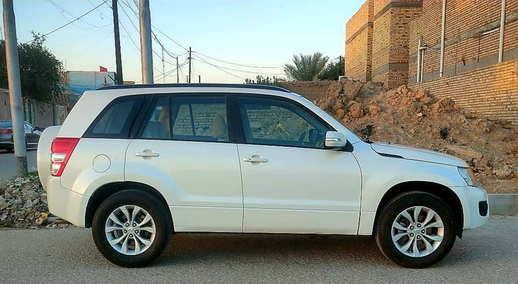 السلام عليكم  من رخصه صاحب الكروب  سازوكي  ياباني   موديل   ٢٠١٦   رقم بغداد  مشروع وطني  مداور ثاني يوم  سياره  مكفوله داخل وخارج  ومكينه وكير  سياره كفاله   عنوان  ناصريه قضاء الرفاعي                رقم  صاحب السياره   ***********
