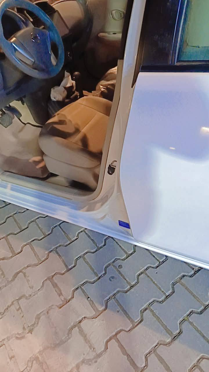 السلام عليكم
نيسان هندي موديل ٢٠٢٤ ماشيه ٣٣ مكفوله كفاله عامه عده باررد ع كد اربع اصبابع بين البابتين بسمي شخصين السعر ١٢٠ وبيها مجال قليل مكانه الاعظمية ***********
