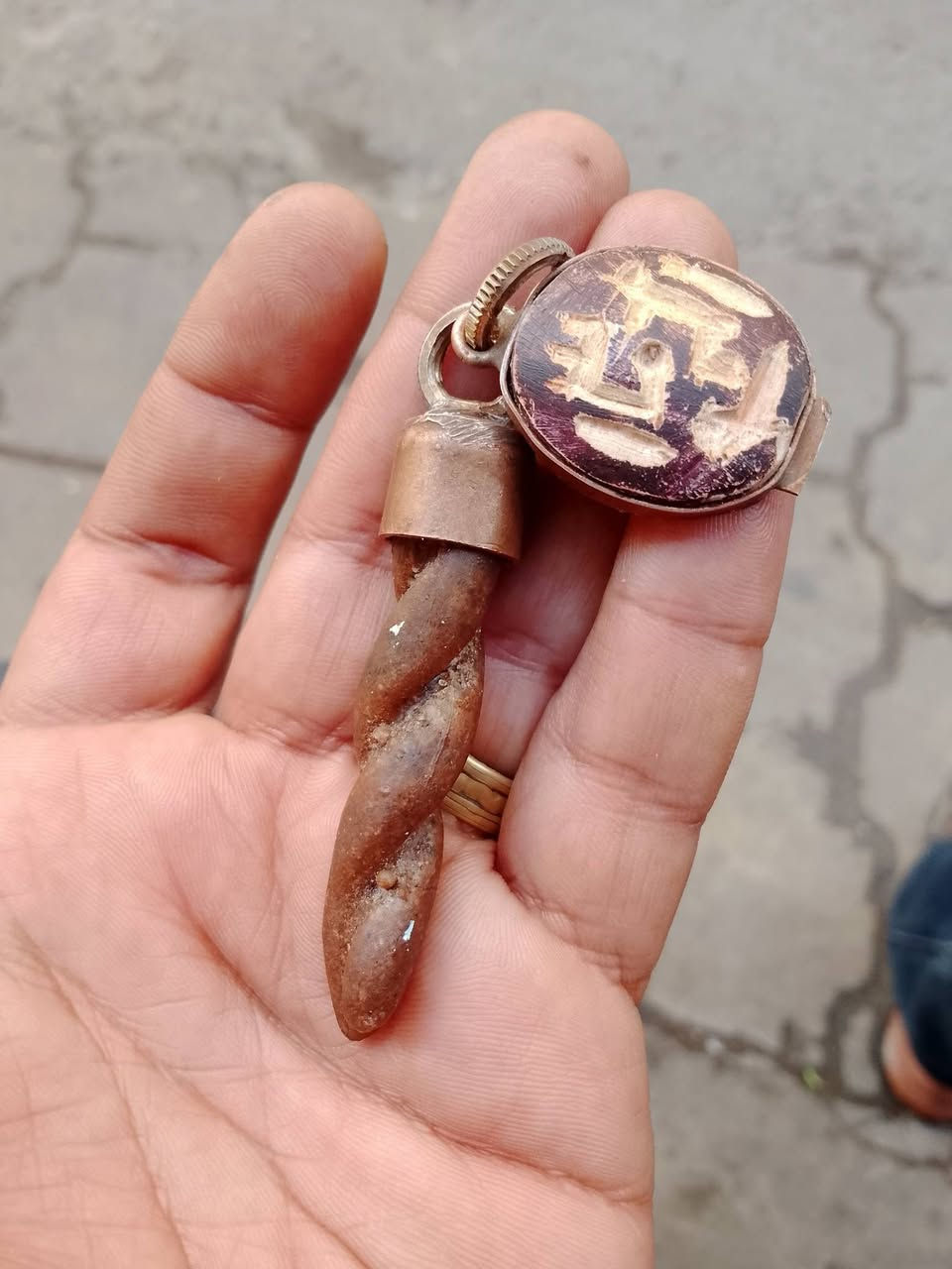 عرض مزاد خاص


**إذا كنت صاحب هذا الإعلان وتريد حذفه لأي سبب، رجاءا أرسل رسالة إلى الدعم الفني**