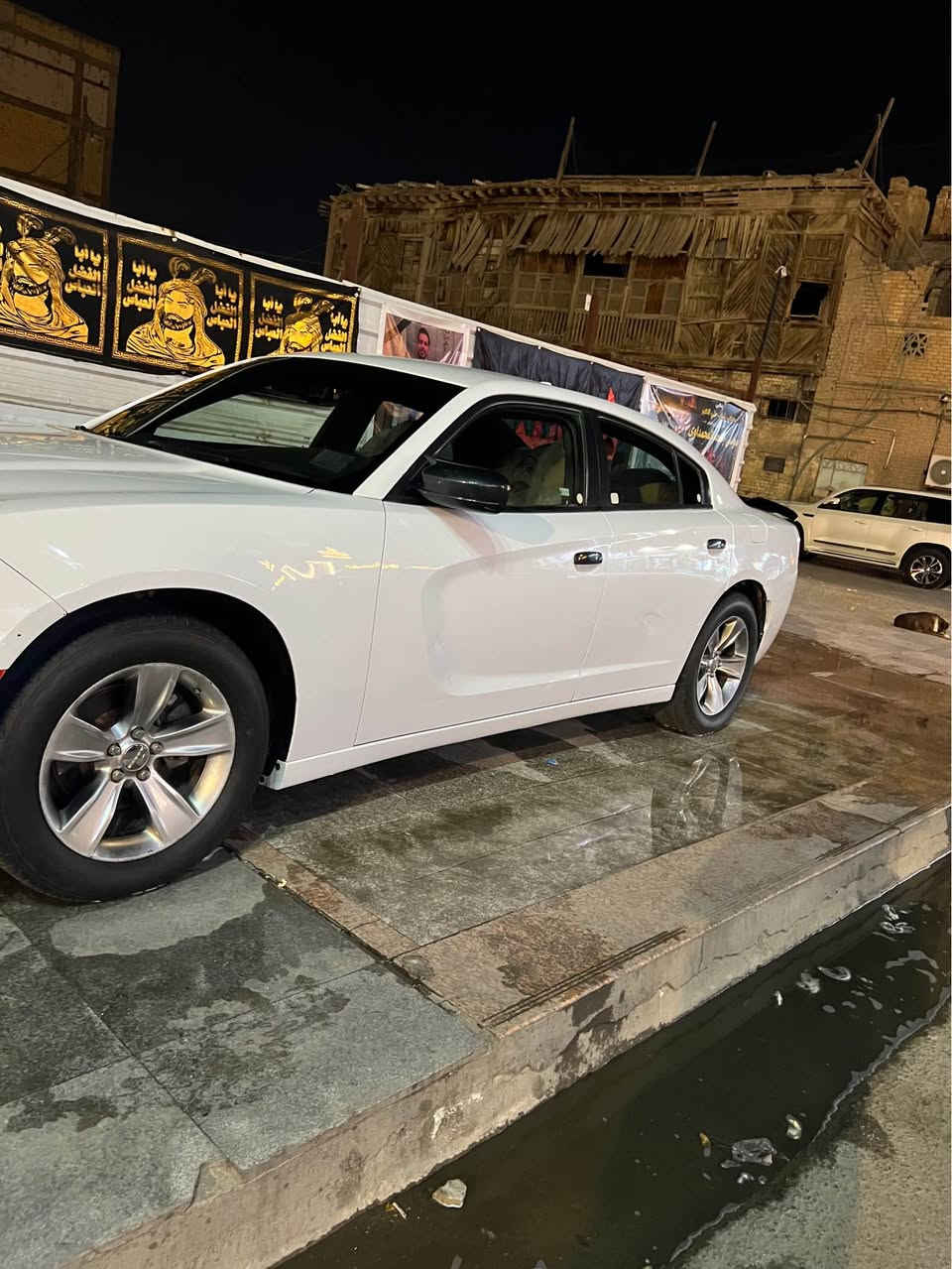 السلام عليكم

للبيع جارجر Sxt وارد كندي موديل 2018 كلين مكفولة كفالة عامة من الصبغ والتبديل والضربة  هنا ابو دراجه ضرب الباب وبدلته اصلي جديدة و ما تتقارن بالمهجومات ماشيه 183km فقط السياره بأسمي 

موصفاتها

- تشغيل بصمة

-تو ويل 

-كراسي كهرباء

-مري هيتر

-كشنات جلد حار بارد

-شاشة كبيره كار بلي

-قطعتين تبريد

-تشغيل عن بعد

-تحكم ستيرن

-مكينة 6 سلندر 3600

-منضومة زنون

-سماعات الباين 

-كامرة+ حساس اصلي

-سبيرها + العدة ما مستخدمات

-تخم تايرات  جديد 

مكاني - بصره -مناوي باشا

السعر 205وبيه مجال للطيبين 

الاستفسار ‭*********** البصرة, العراق
