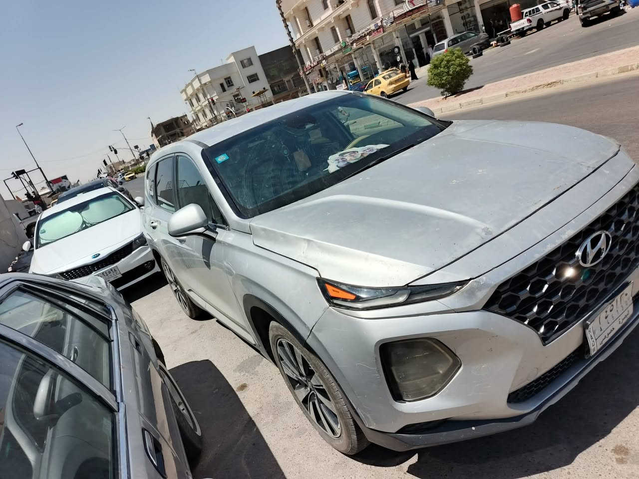 مكلف بالنشر
***********

سنتافي 2019 الشكل الجديد

سنويه لل2028 باسمي  

كير محرك ع الشرط كفاله

بيها 3 قطع صبغ فقط فقط

مكان السيارة - السماوة 

مكلف بالنشر  للاتصال

***********
