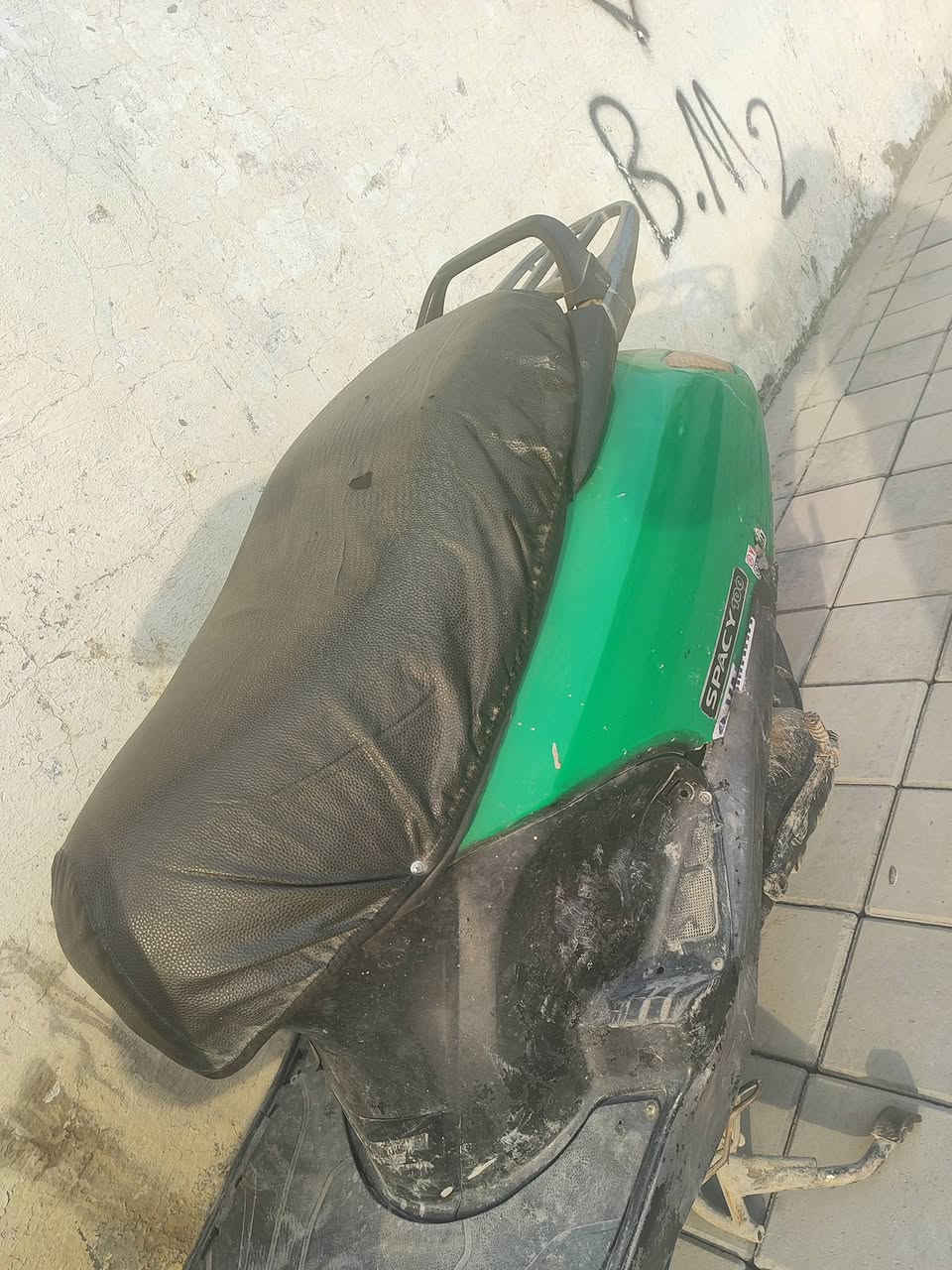 سلام عليكم سبيسي للبيع السعر 300او بيه مجال المكان ديالئ بعقوبه فلكه العنافصه هاذ رقمي ***********
