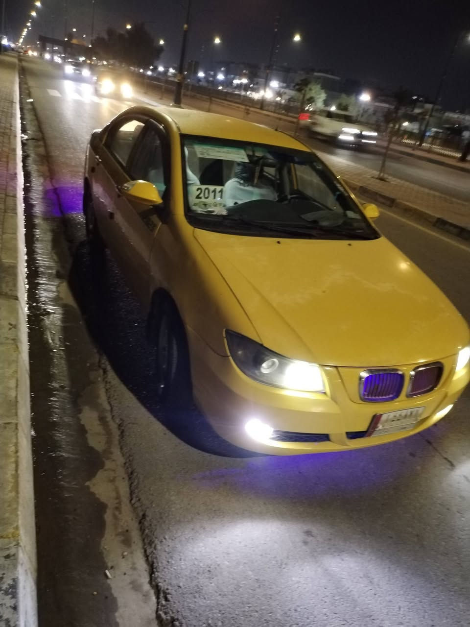 السلام عليكم ليفان ٦٢٠ بلا ضرر بلا صبغ محرك كير شرط(كير توماتيك) طخم وراه كدام جديد تايات جدد باتري جديد المكان موصل أيسر *********** السعر 43 وبيه مجال
