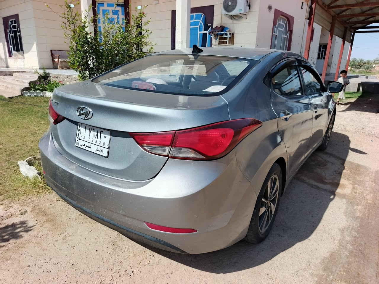 السلام عليكم
النترا 2015 خليجي رقم الانبار نص فول بيهه صبغ قطعتين جاملغ خلفي وباب بدون دواخل محرك 1600 
#للبيع_او_مراوس_السعر112_وبيهه_مجال
العنوان الرمادي حصيبه الشرقيه
استفسار ع الرقم *********** 
#ملاضحه_ترهم_بيع_بلقسط
