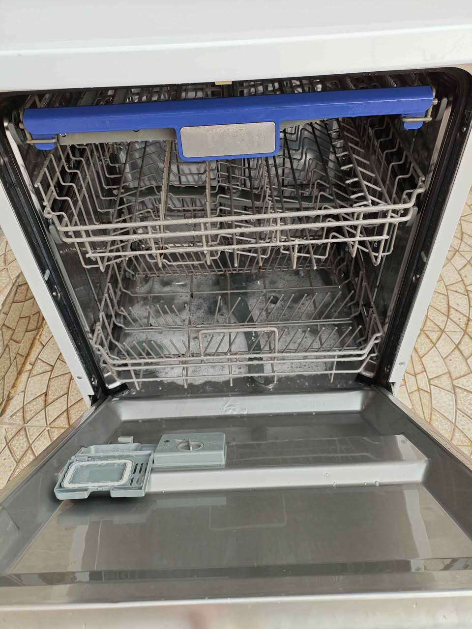 غسالة صحون نوع الحافظ للبيع السعر 225 الف موصل حي الزهور موصل, نينوى


**إذا كنت صاحب هذا الإعلان وتريد حذفه لأي سبب، رجاءا أرسل رسالة إلى الدعم الفني**