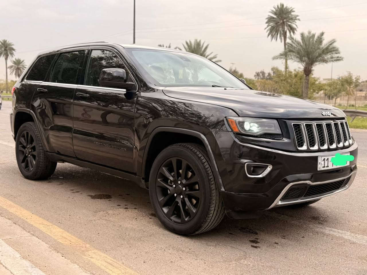 السلام عليكم  جيب لمتد 1/1 موديل 2015

للبيع فقط بدون مرواس 

فور ويل السيارة

4انظمة قياده 

كير طياره

محرك 3600 المرغوب 

فول لمتد 

فتحه

صندوك كهرباء

كشنات كهرباء

شاشة كبيره 

سياره عليها ادامه كامله 

صدر جديد 

تخم تاير 

رقم انكليزي  شرط تحويل ثاني يوم 

سياره متعوب عليها 

سياره تأخذها ما تصرف عليها اي مبلغ 

بيها قطعتين صبغ 

السعر ١٦٣$ وبيها مجال حك الجية   

للاستفسار ‭***********
