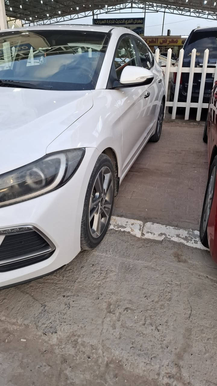 سلام عليكم
الانتره موديل ٢٠١٨ سوبر فول  عده لبصمه 
حجم المحرك 2000 
سياره مكفوله بيه شبر بارد بل بنيد ورشة صبغ 

جوه رقم لوره شويه رقم بغداد بسمي سياره جاهزه 

  السعر 155 وبيه مجال قليل مكان سياره نجف

غير متواجد على فيس *********** 

***********
