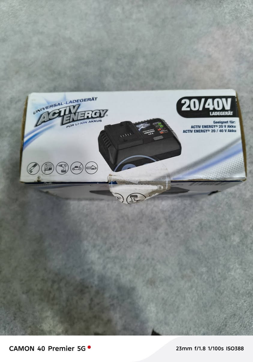 السلام عليكم
للبيع 

شاحن بطاريات الليثيوم  

الشامل للأدوات اللاسلكية بجهد 20 فولت أو 40 فولت. 

لبطاريات الليثيوم أيون

شاحن 20/40 فولت

مناسب لـ: بطارية ACTIV ENERGY 20 فولت بطارية ACTIV ENERGY 20/40 فولت


**إذا كنت صاحب هذا الإعلان وتريد حذفه لأي سبب، رجاءا أرسل رسالة إلى الدعم الفني**