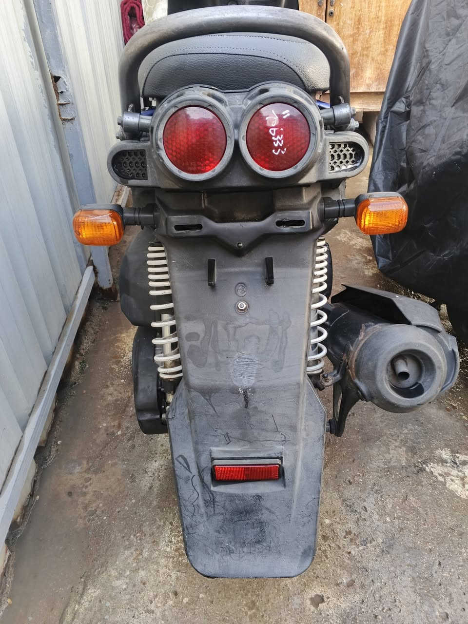 سلام عليكم دراجه للبيع جديده كله بلاديه دراجه شلعه ومعدل خير من الله نقص بس دشبول شراي خاص مكاني البياع ***********
