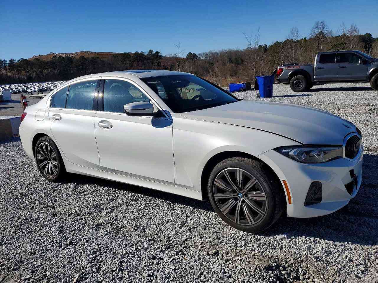 🟡مزاد السعفة الذهبية لتجارة السيارات الاميركيه
🔴نوع السيارة : 2025 BMW 330 XI
🔴حجم المحرك : 2.0L
🔴تاريخ المزايدة :الخميس 12/03/2026
🔴نوع الضرر: الموضح في الصور
للمزيد من المعلومات مراسله الصفحه او زياره موقعنا الكائن في بعقوبة الجديدة قرب مطعم اورنج مقابل نادي ون
🔴للمزيد من المعلومات الاتصال بالارقام ادناه
***********
***********محمود
🔴او التواصل عبر الرقم
 ***********
مزاد السعفة الذهبية
