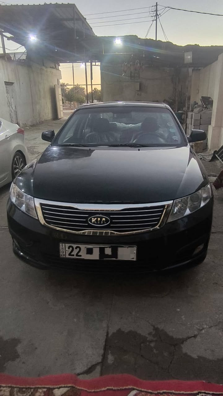 سلام عليكم شباب
كيه اوبتيما مديل 2010
ادوات ادوات ادوات 
كصه جنطه اصل غاز غاز خط واحد بلادي سياره جاهزه وحلوه 
متومه لوحات وسنويه انكليزي 
على رقم الشاصي السعر 38
مجال كلش قليل 
العنوان ناصريه مركز 
***********
