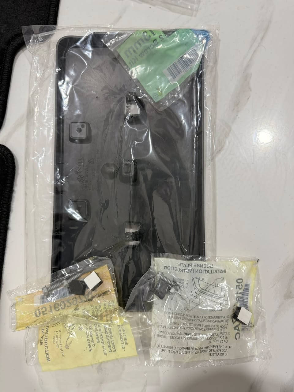 كاعيات و غراض جراند شيروكي و قاعدة رقم من شركة هارلم كلها ب 200 الف. 
للتواصل ***********
العنوان اربيل
