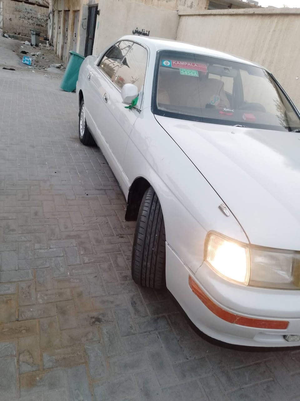 السلام عليكم كراون بطه متصل للبيع مديل 93 مكينه كير نضاف تبريد شغال الحداديه جديده ماناقصها شي مكفوله من الكص والنقل والضربه رقم بصره نكليزي مكان البصره مصبوغه جماليه السعر 53 
رقم الواتساب ‏‪***********‬‏
رقم الاتصال ‏‪***********‬‏
