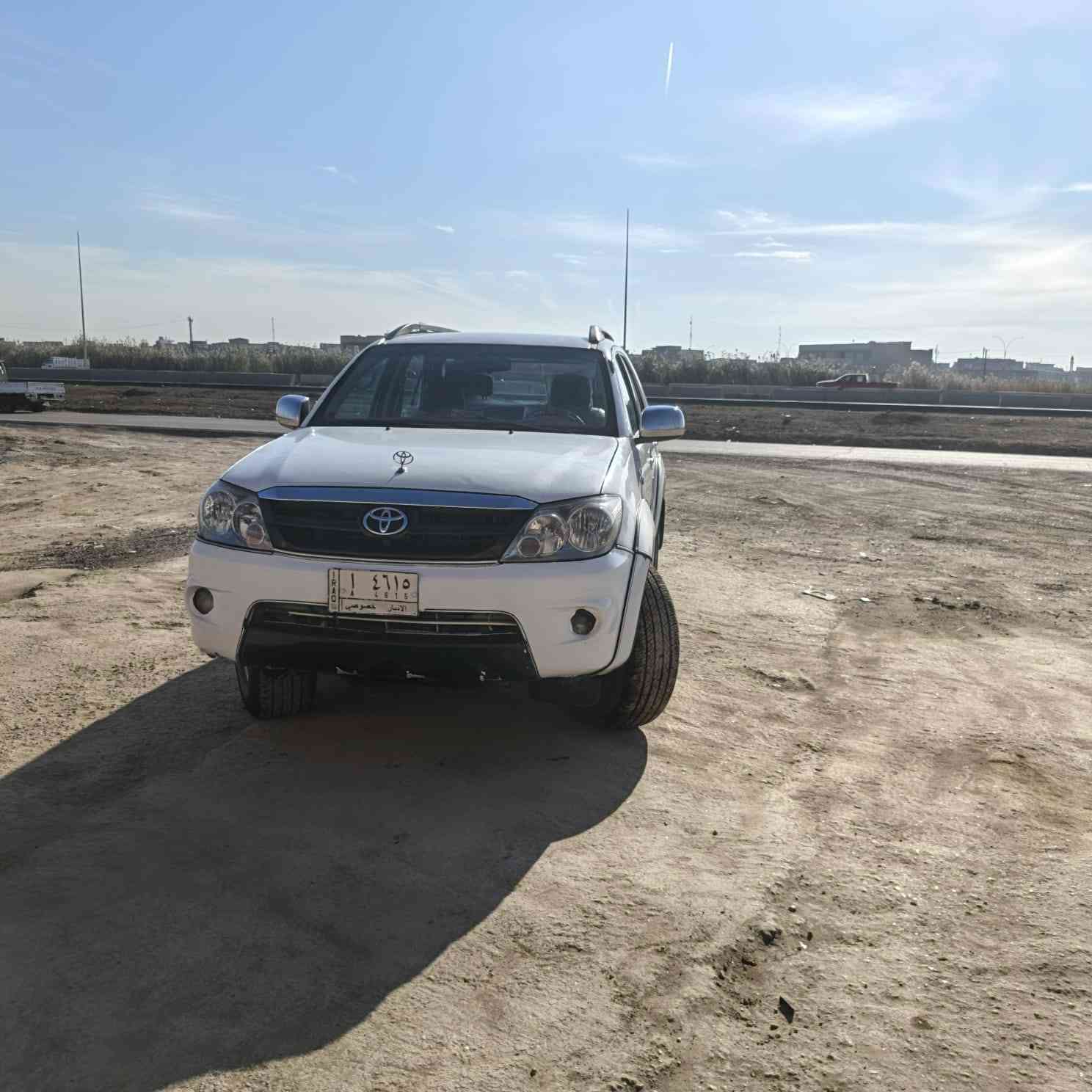 سلا عليكم تويوتا فرتنل موديل 2006 مكينه كير واكسن مكفولات تدفئه تبريد شغال مكفوله ابلاديه رقم انبار فور ويل 
السعر 135وبيها مجال 
***********
***********
مكان بغداد ابو غريب

