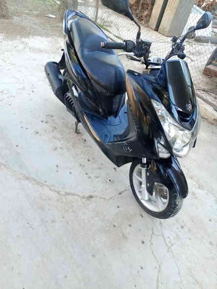 سلام عليكم
للبيع ماجستا S ياباني ماشية 29الف دراجة مكفولة كفالة عامة كفر و مكينة بيهة 2سويجات اوراق كاملة كهربائيات كلهة شغالة تايرات دبلات جدد طسة حلوة  مكينة برغي ما مفتوح بيهة ناعمة كلش شلعة و معدل ✈️ السعر مليون و 400بيهة مجال للشراي مكاني بغداد الشعلة الرقم ***********الشراي يتصل
