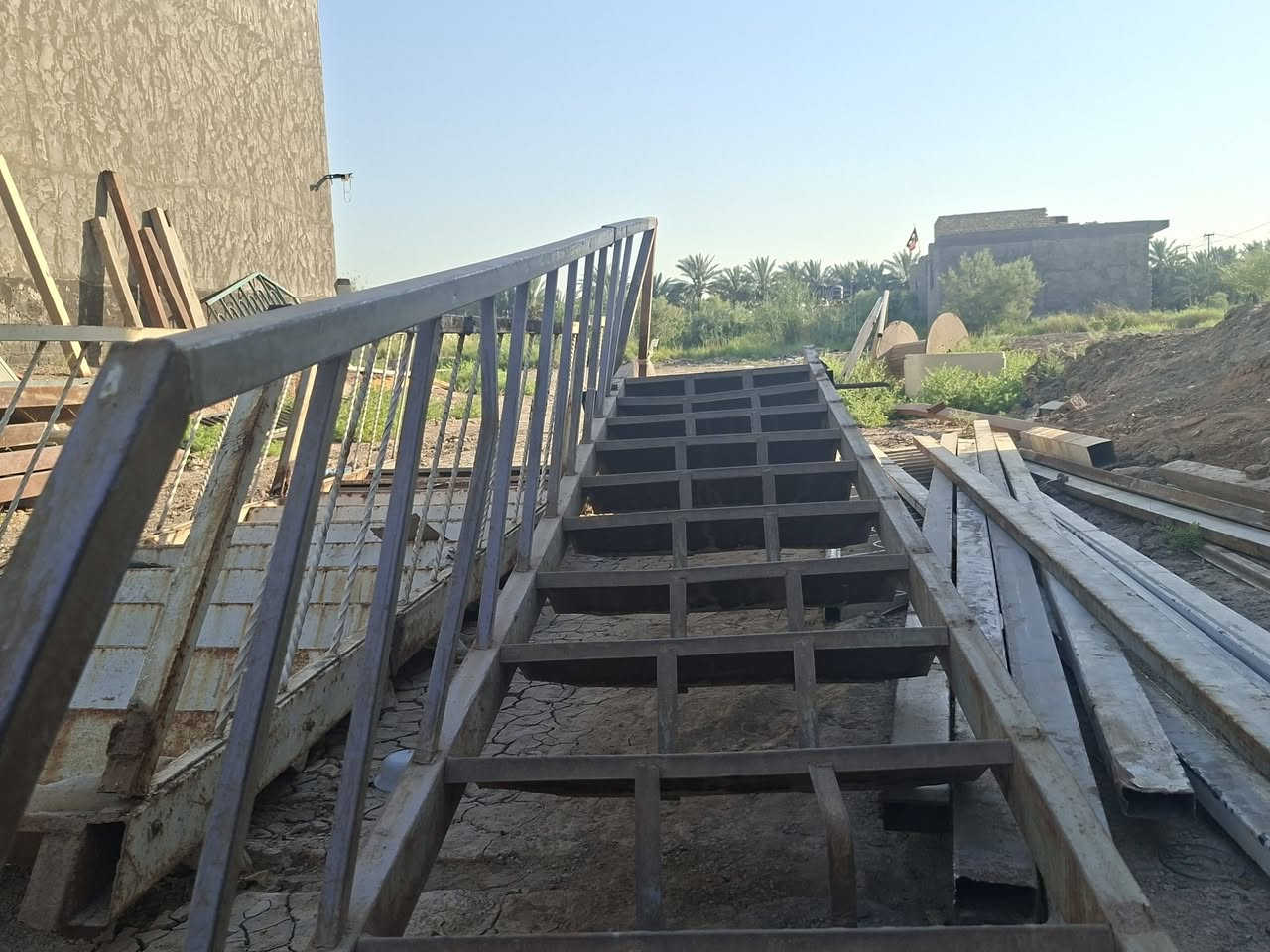 دروجه جديده....
درج حديد طول ٤ونص متر وعرض ٧٠سم بدون محجر ب١٣٠
درج حديد ٤ونص في ٨٠سم ب١٥٠
درج حديد ٤ونص في ٧٠سم مع محجر ب١٥٥
درج ٤ونص في ٨٠سم مع محجر ب١٧٥
درج ٤ونص في ٩٠ بدون محجر ب١٧٠
درج حديد ٤ونص في ٩٠سم مع محجر ب١٩٥
دروجه مستخدمه....
درج عرض ١١٠سم محجرين ثقيل جدا ب٢٠٠
درج ٧٠ سم محجر مع صحن ب١٨٥
درج ٨٠سم محجر ثقيل ب١٨٥
درج طول ٣متر ب٨٥
المسيب حي المعلمين٣ طريق سيد ابراهيم بعد السكه بكيلوين تقريبا بعد اسلاك الضغط العالي ب٢٠٠م 
بيت على جهة اليمنى
***********
يرجى الاتصال قبل المجيء
