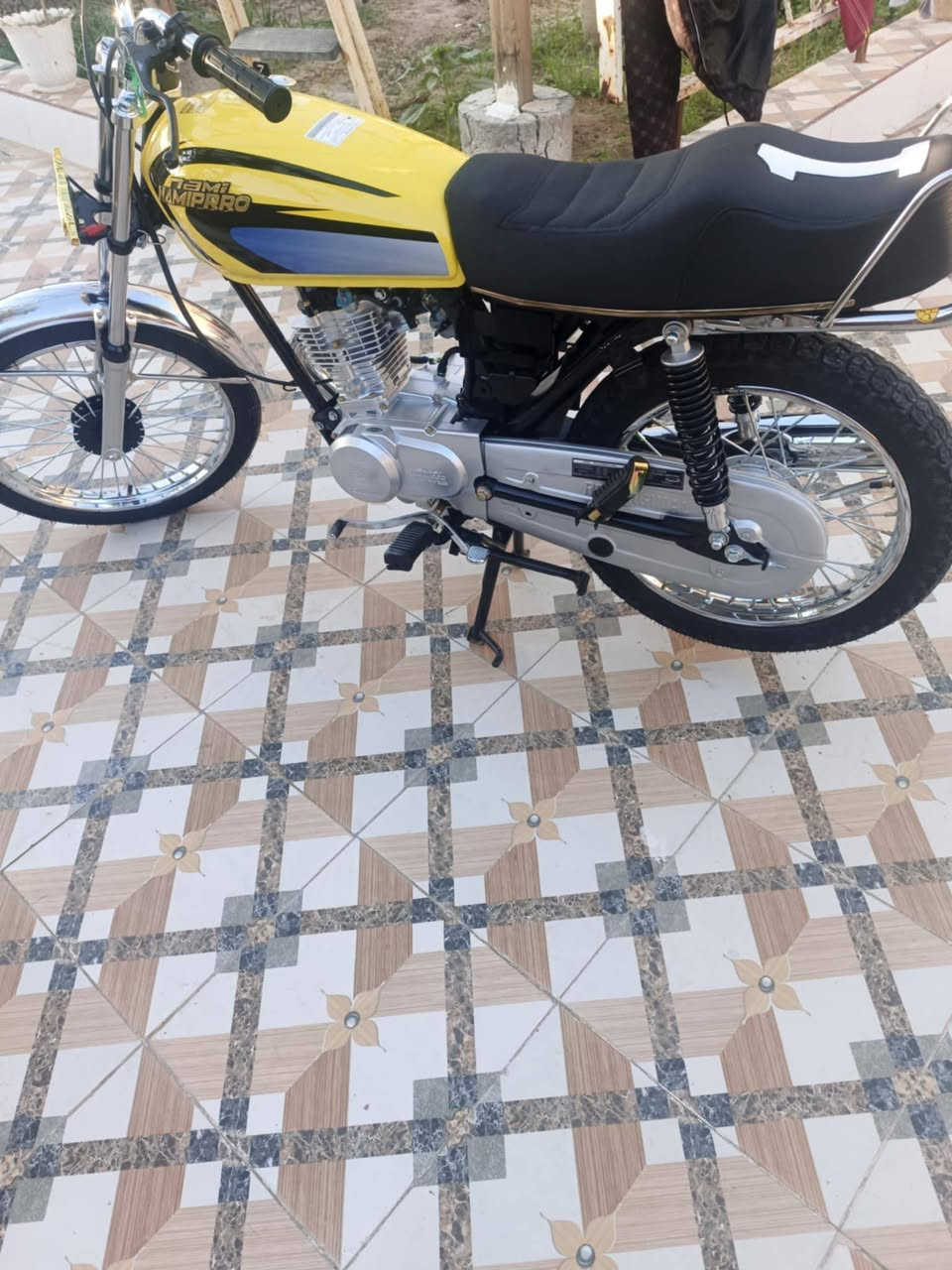 للبيع السعر خاص


**إذا كنت صاحب هذا الإعلان وتريد حذفه لأي سبب، رجاءا أرسل رسالة إلى الدعم الفني**