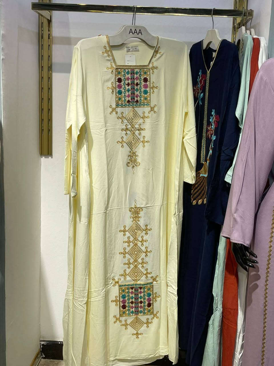 دشداشة كشمير خامه درجه اولى
سعر الدرزن ٨٥ الف
قياسات 2XL 3XL 4XL 5XL
درزن يجي ٦ الوان
توصيل جميع المحافظات ٥ الف


**إذا كنت صاحب هذا الإعلان وتريد حذفه لأي سبب، رجاءا أرسل رسالة إلى الدعم الفني**