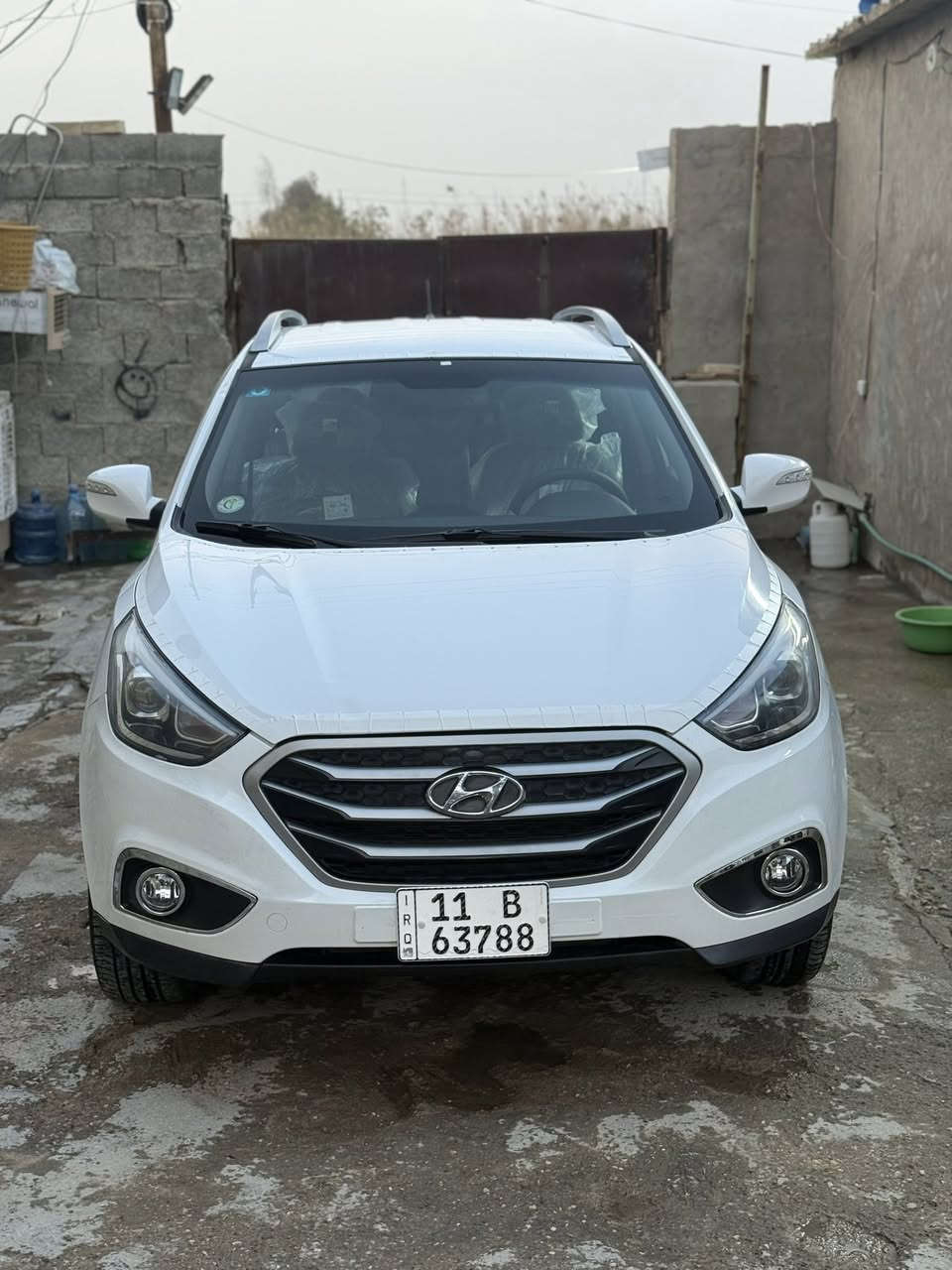 توسان 2014 وارد خليجي
رقم بغداد باسمي 

مكفوله كفاله عامه عده شوي صبغ فوك التريشه مال باب شي بسيط وسونار مرفق بلمنشور 

مكينه 2000 دوش مكفوله لافتح ولاشي عله وضع شركه 

كير كفاله عله وضع الشركه

صدر امامي خلفي جديد 

تخم تاير جديد 

تبريد ثلج 

ماشيه 94 

عارضها

150 وبيها مجال 

سونار مرفق بلمنشور 

مكاني بغداد 

***********
