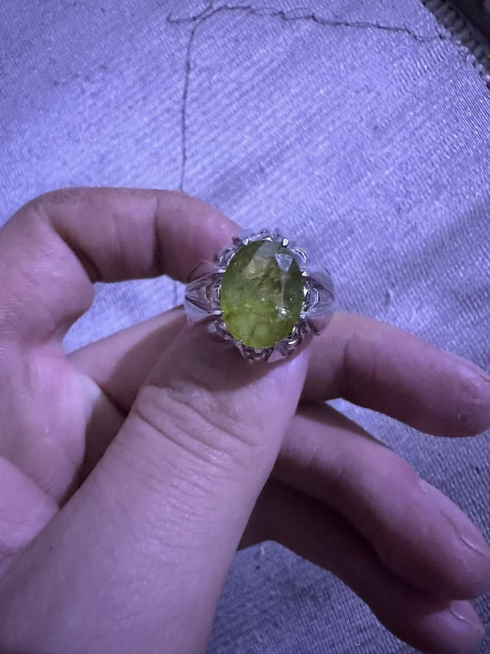 زبرجل للبيع نقي درجه اوله سعر هذن لخواتم 175الف عنوان بغداد مدينة الصدر ***********
