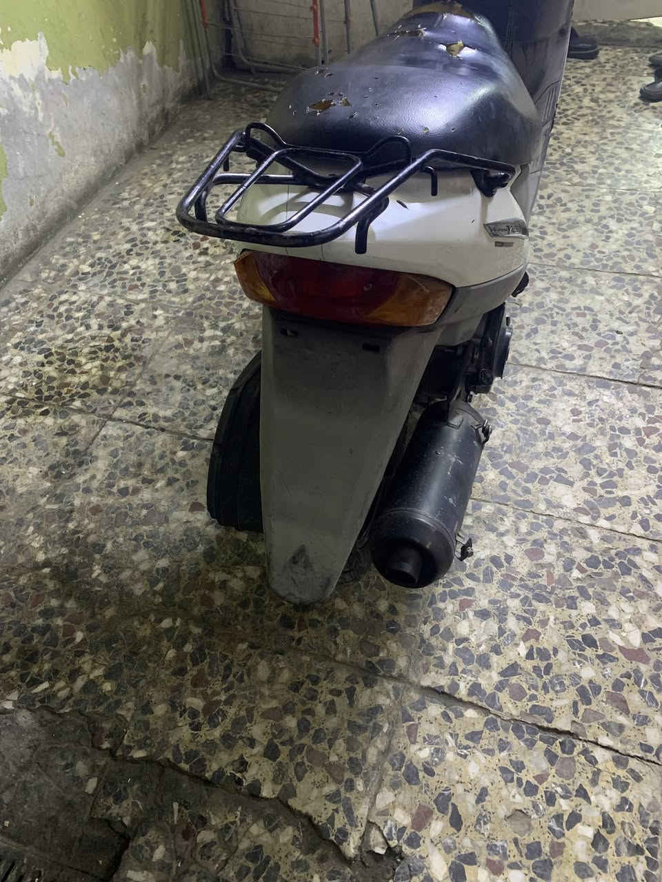 سلام عليكم هدرس للبيع ياباني الدراجه جديده وحلوه الكهربايات كلهى شغاله بس بيهى خيط تبخير ارائك وين ما تريد شلعه ومعدل فول مكاني بل مدينه الحبيبيه يم وليد ابو الكص السعر 270وبيهى مجال ***********
