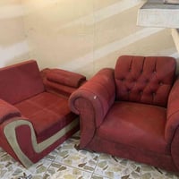 مقعدين • كنبة