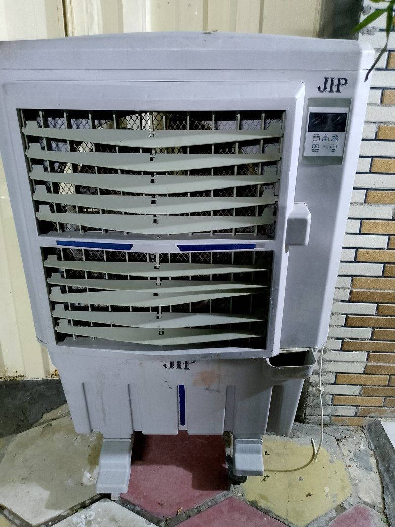 تفزيوان بل 15 كنبيار بل 20وبيه مجال تنور بل 15درج بل 10 مروحت بل10الف  مبرد بل 90 تشتغل  مبرد ثني اي ضاني  نفس سعرها   طباخ بل8الف اكو الحديده  البيع  بيع مستعجل   عندها ملابس  بله نبيع مجمعيات وحذيت مستعمل نبيع مجمعيات كذالك   فراش بل 5 توصيل ماكو وساعة اكو هواي البيع بيع ثني ع 5الف نساء


**إذا كنت صاحب هذا الإعلان وتريد حذفه لأي سبب، رجاءا أرسل رسالة إلى الدعم الفني**