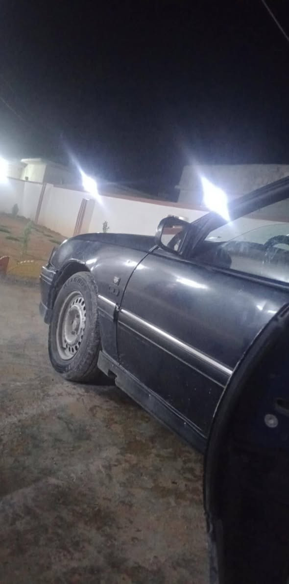 مكلف متاح  اوميكا السعر 15ورقة شرط تحويل  ‏‪0751 826 9147‬‏
