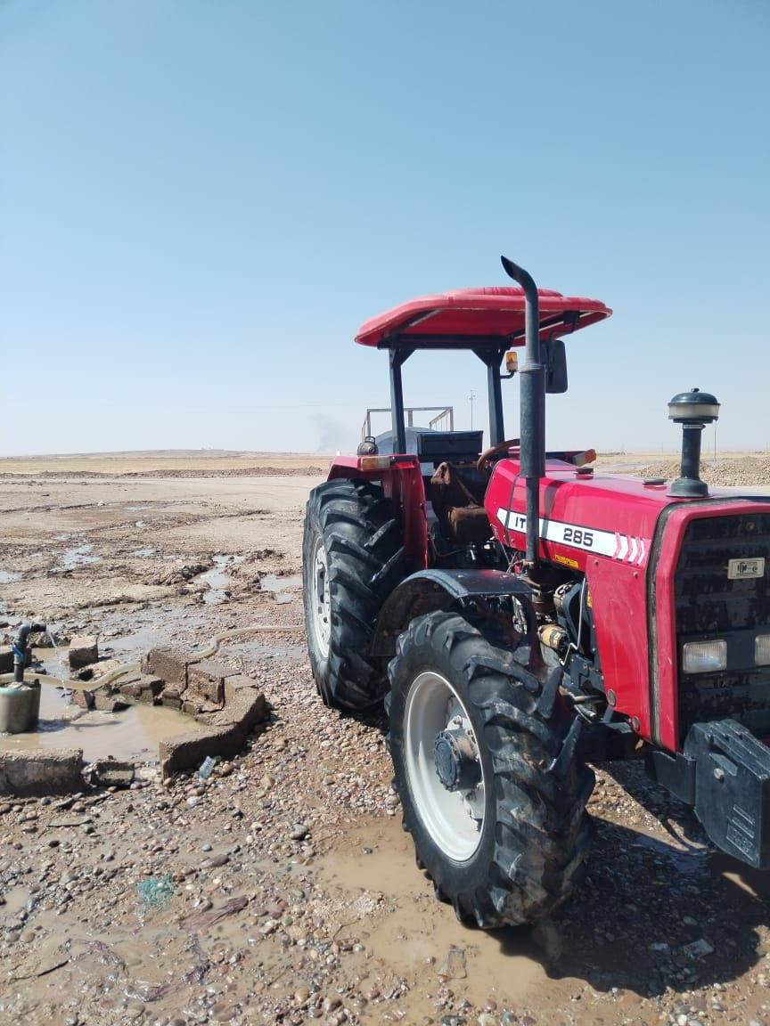 تركتر ايراني موديل 2019 رقم سليمانية بأسمي ، المكينة وضع شركة مكان التركتر كركوك
***********
