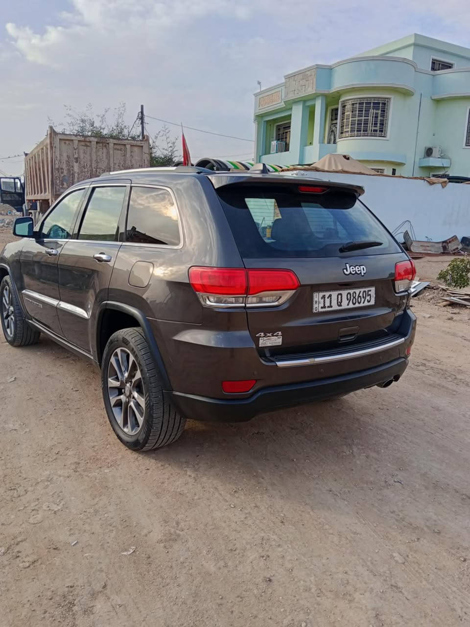 السلام عليكم جيب للبيع 2018 رقم بغداد مداور ثاني يوم وارد امريكي مكينه كير حداديه تبريد تدفئه مكفول للستفسار اتصل ‭٠٧٧٣ ٥٣٨ ٢٨٤٤‬اني مكلف بلنشر
