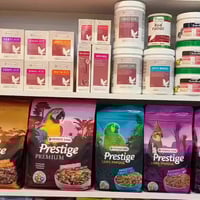 متوفر جميع منتجات فرسن لاكى⭐️  منتجات ، اكل بغبغاوات ، باتيه   يوجد تو...